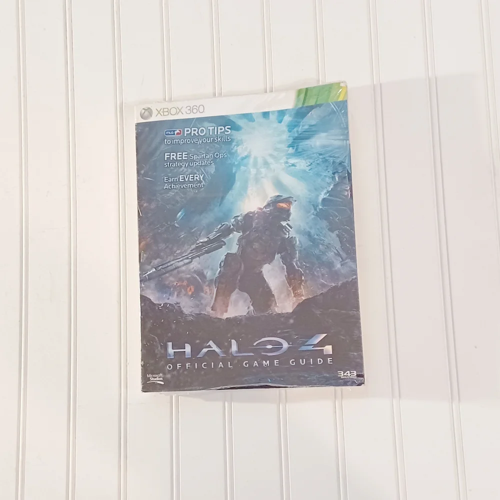 Halo 4 Official Game Guide for XBOX 360